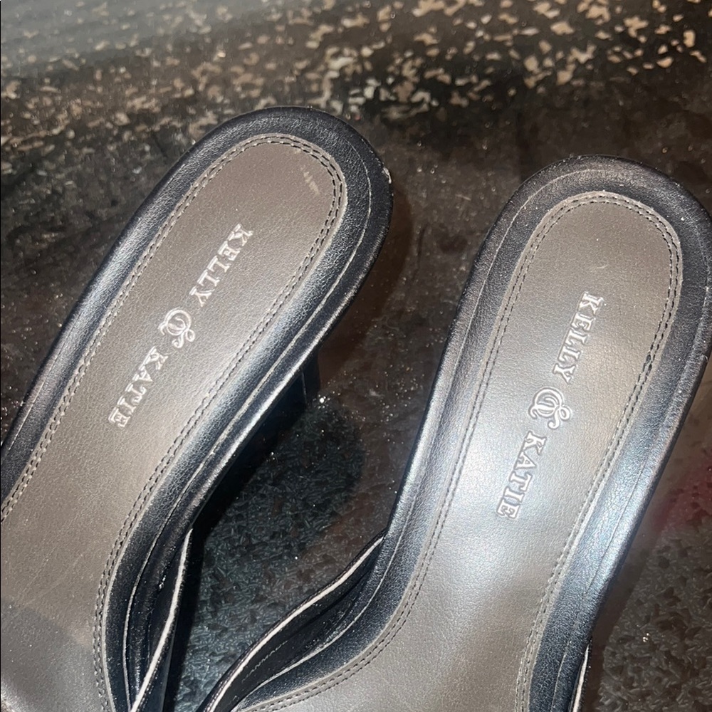 Kelly & Katie Black Textured Mules - Picture 4 of 6